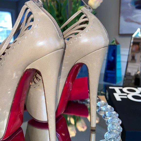 Christian Louboutin Zoulou Strappy Platform Heels 160 - Picture 12 of 17